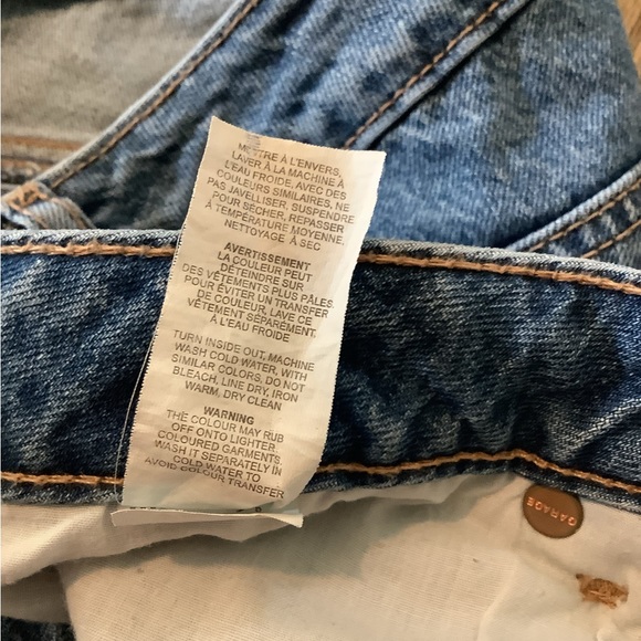 Garage Mom jeans with distressed hems - Picture 10 of 10